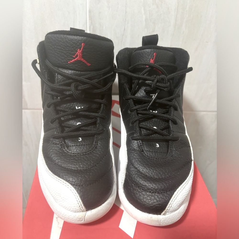 Kids Jordan 12s Sz 2